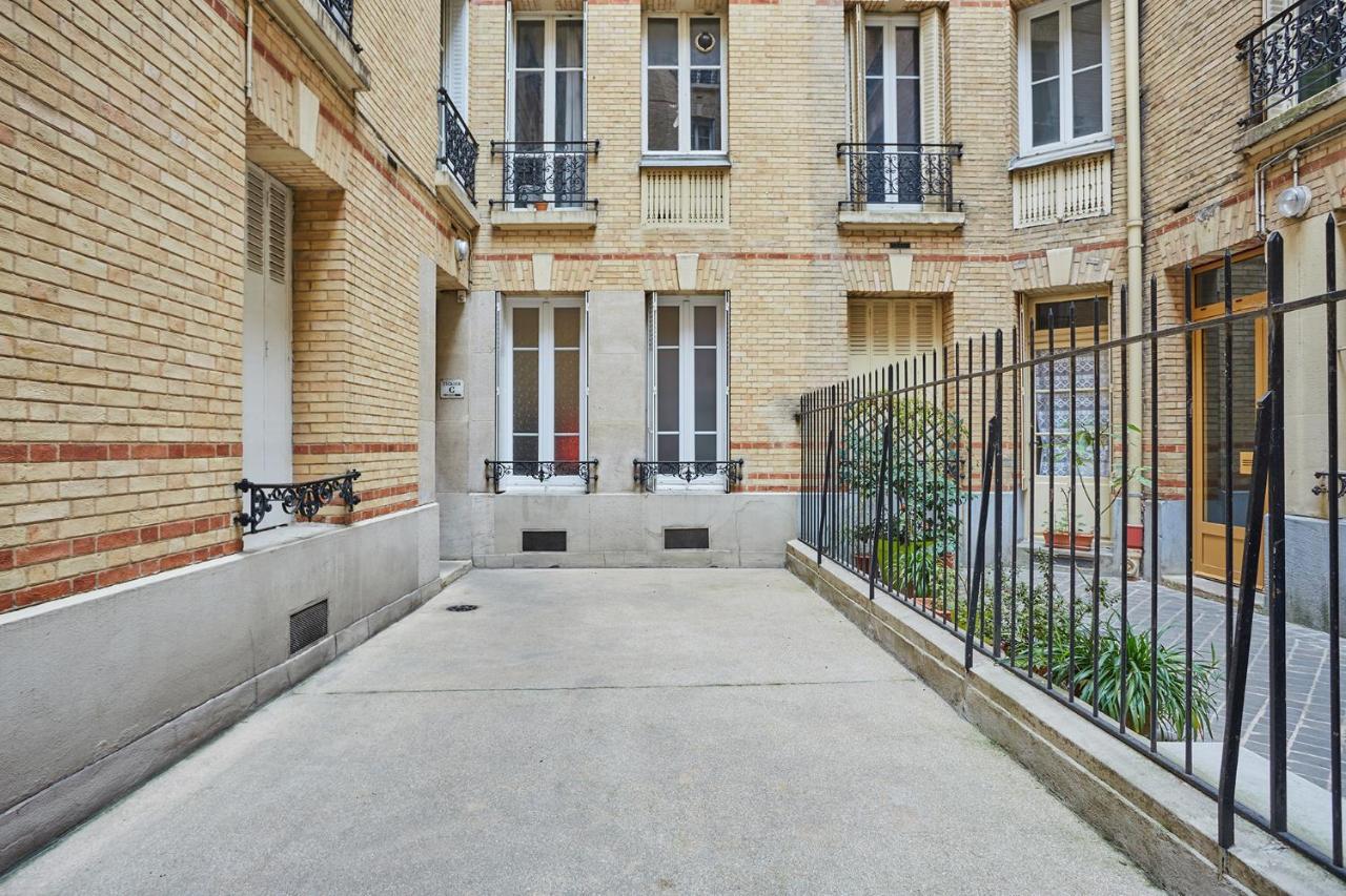 Residence Tour Eiffel By Studio Prestige Paris Exterior photo
